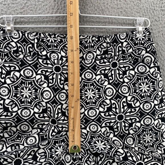 Talbots Pants Womens 8 Petite Black White Pattern Stretch Cropped Capri Vintage - Picture 9 of 12